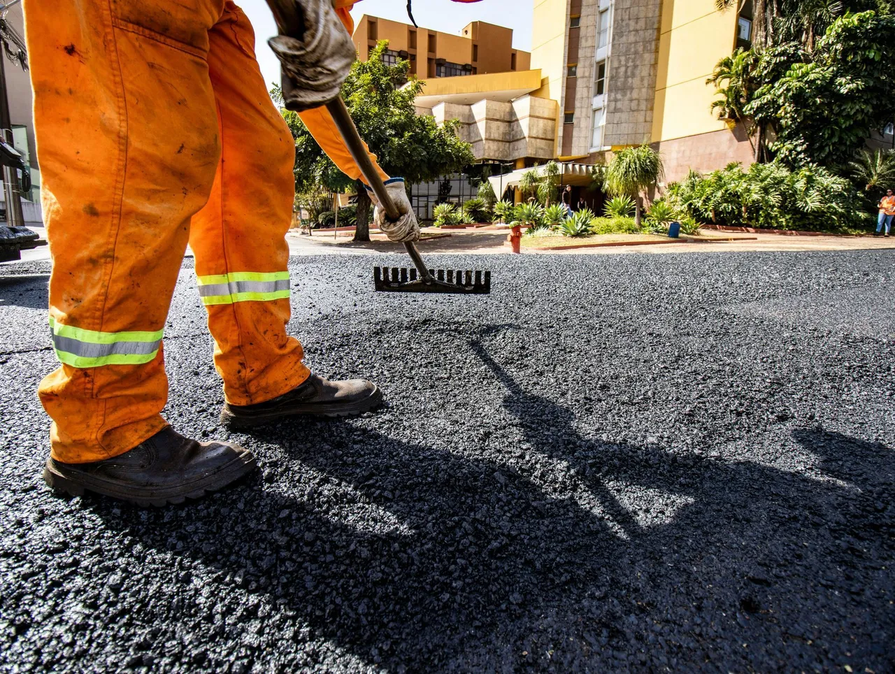 asphalt+contractor